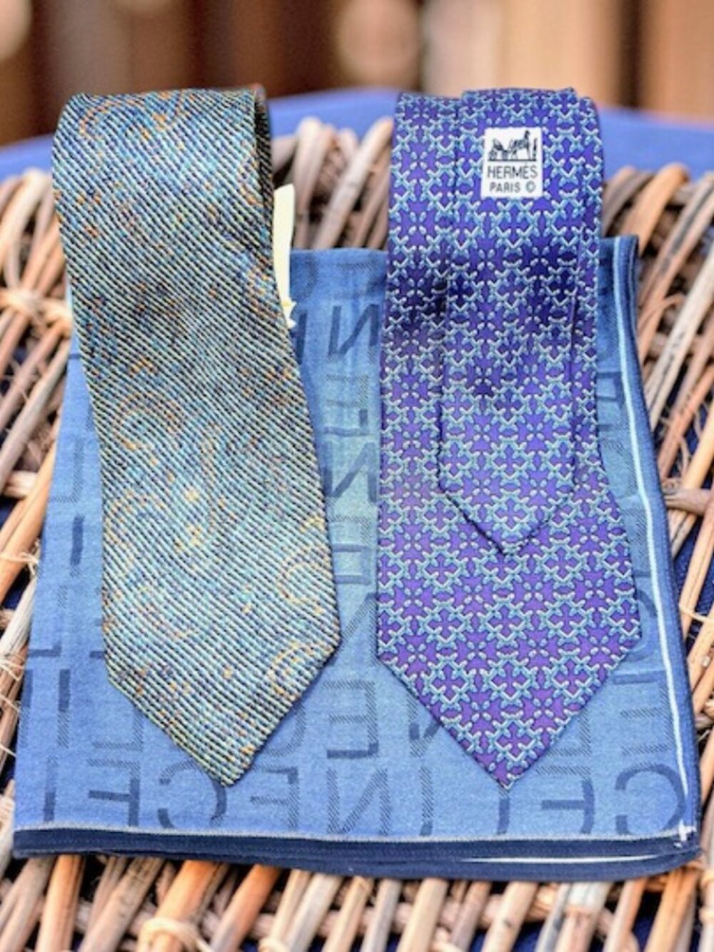 Set: 2 Classic Neck-Ties SilkHERMES Paris & MISSONI +1 Celine Handkerchief(71 - Picture 3 of 15